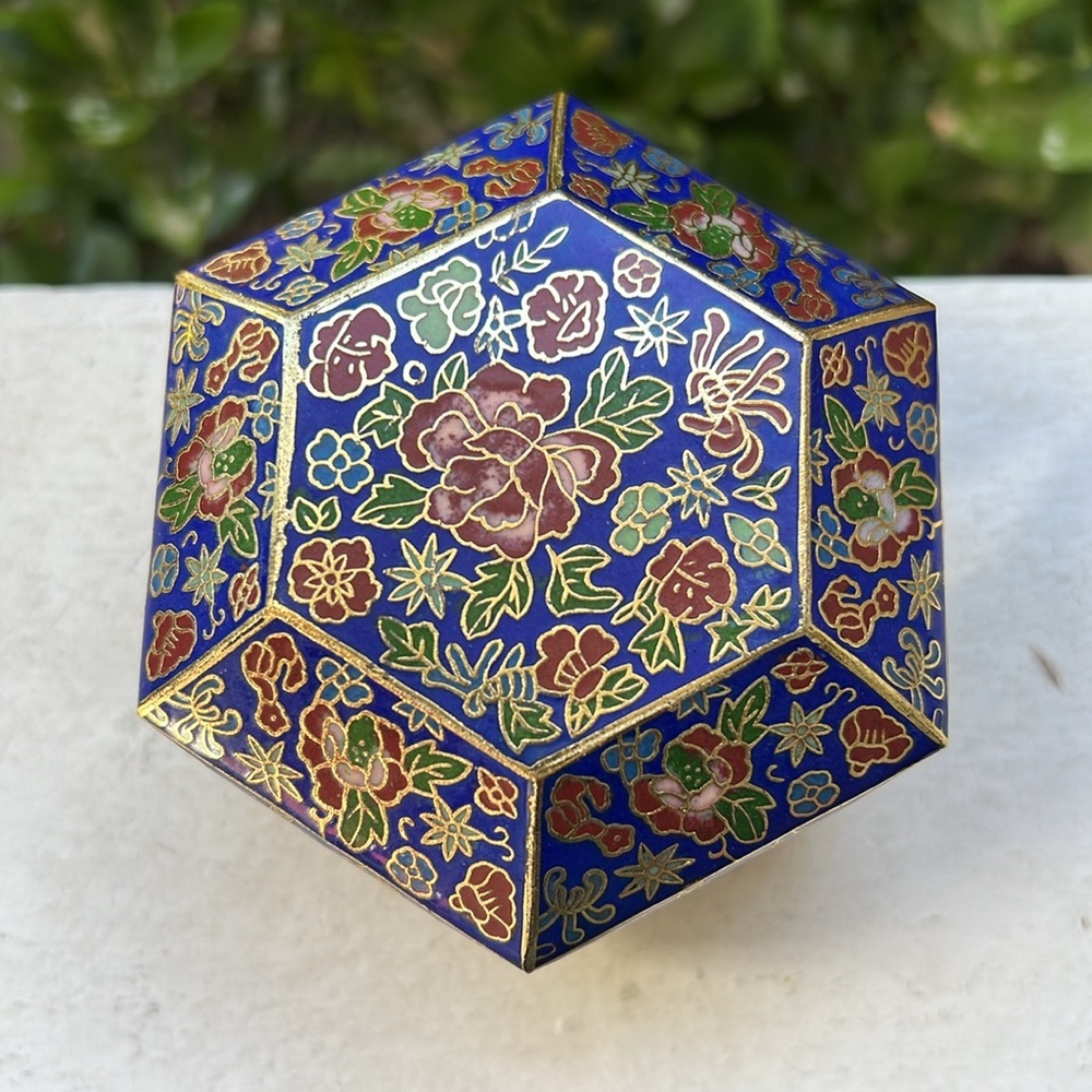 Colorful Floral Decorative Box - Picture 5 of 17